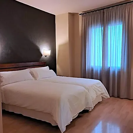 Hotell Puerta De Espana La Jonquera