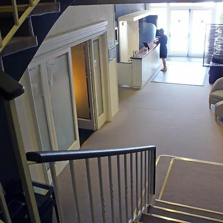 Hotel Puerta De Espana La Jonquera